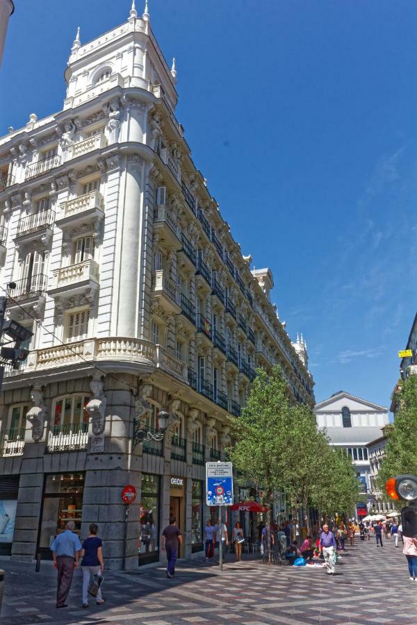 Arenal Suites Puerta Del Sol Madrid Exteriér fotografie