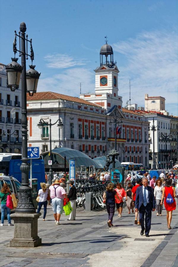 Arenal Suites Puerta Del Sol Madrid Exteriér fotografie